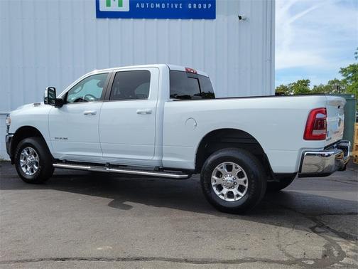 2024 RAM 2500 Laramie Crew Cab 4x4 6'4' Box
