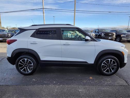 2024 Chevrolet Trailblazer LT