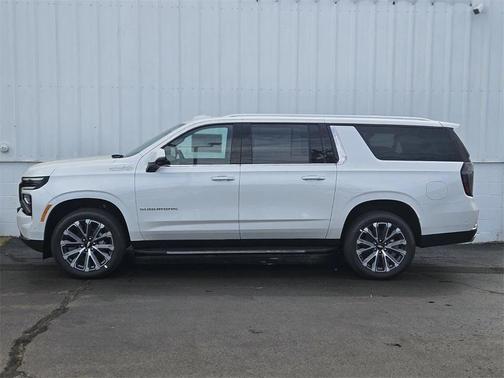 2025 Chevrolet Suburban 4WD High Country