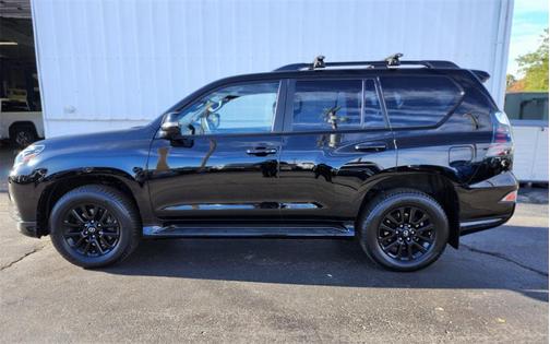 2023 Lexus GX 460 Base