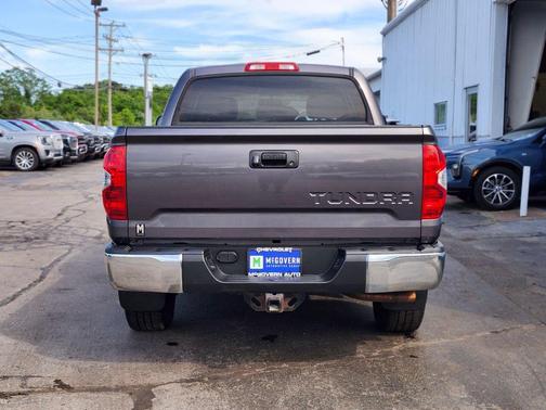 Magnetic Gray Metallic 2015 Toyota Tundra SR5