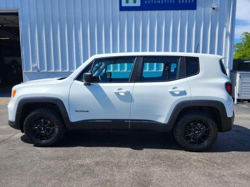 Alpine White Clearcoat 2022 Jeep Renegade Sport