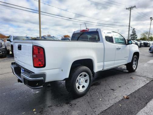 2022 Chevrolet Colorado WT