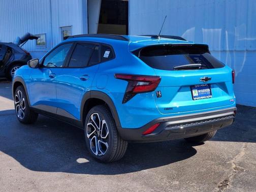 Marina Blue Metallic 2026 Chevrolet Trax FWD 2RS