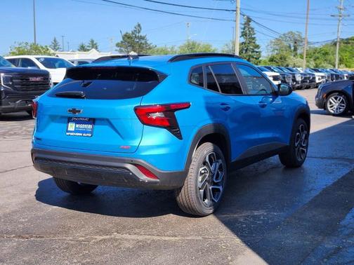 Marina Blue Metallic 2026 Chevrolet Trax FWD 2RS
