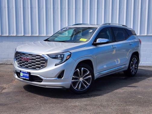 Quicksilver Metallic 2019 GMC Terrain Denali