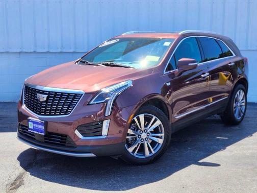 Rosewood Metallic 2022 Cadillac XT5 Premium Luxury