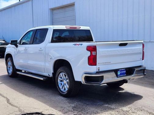 Summit White 2023 Chevrolet Silverado 1500 LT