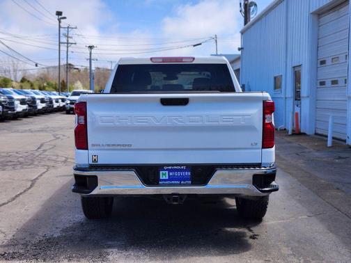 Summit White 2023 Chevrolet Silverado 1500 LT
