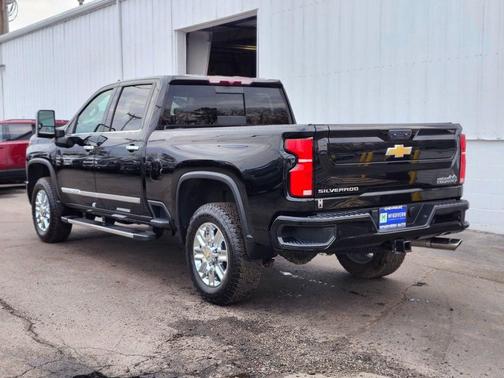 Black 2024 Chevrolet Silverado 3500 High Country