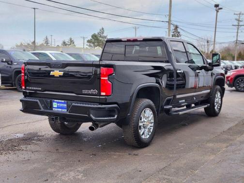 Black 2024 Chevrolet Silverado 3500 High Country