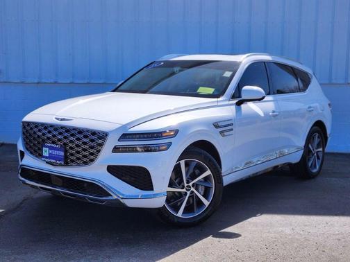 Alta White 2025 Genesis GV80 3.5T