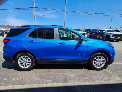 Riptide Blue Metallic 2024 Chevrolet Equinox 1LT