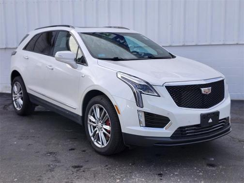 2023 Cadillac XT5 Sport