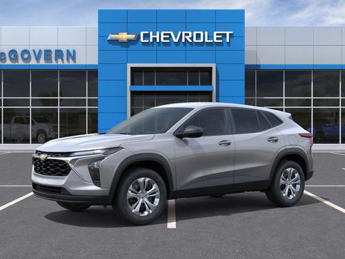 Sterling Gray Metallic 2026 Chevrolet Trax LS