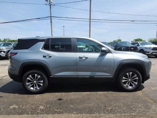 Sterling Gray Metallic 2026 Chevrolet Equinox 1LT