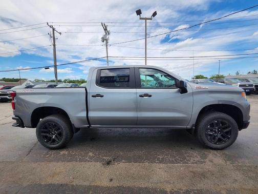 Sterling Gray Metallic 2026 Chevrolet Silverado 1500 LT Trail Boss