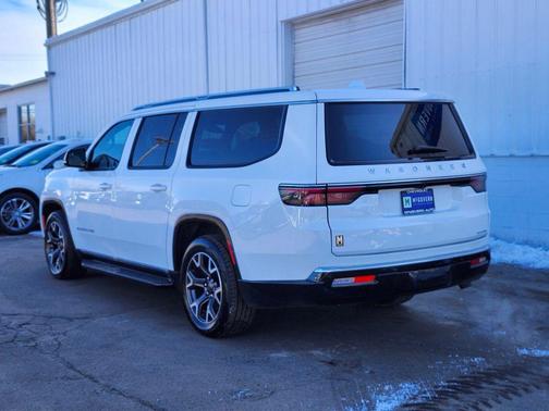 Bright White Clearcoat 2023 Jeep Wagoneer L Series III 4x2