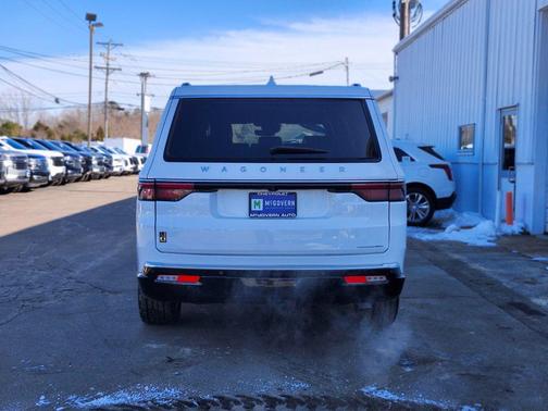 Bright White Clearcoat 2023 Jeep Wagoneer L Series III 4x2