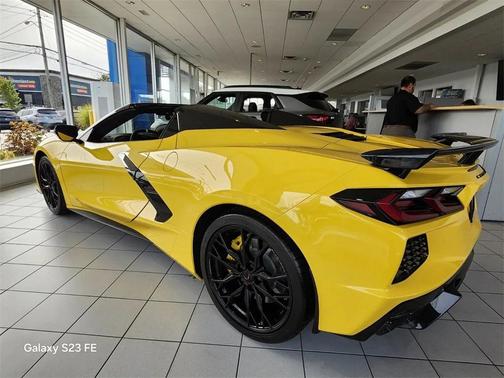 2025 Chevrolet Corvette Stingray w/3LT