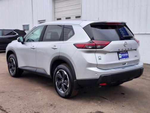 Brilliant Silver Metallic 2025 Nissan Rogue SV