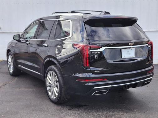 2023 Cadillac XT6 Premium Luxury AWD