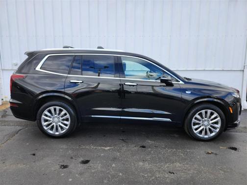 2023 Cadillac XT6 Premium Luxury AWD