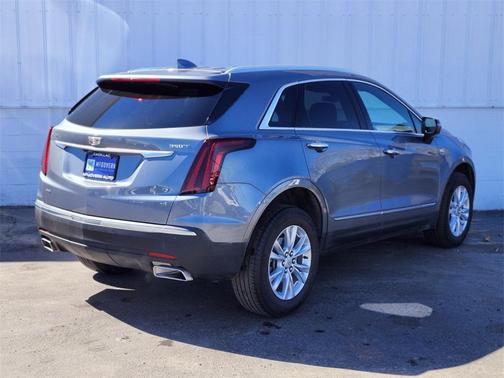 2022 Cadillac XT5 Luxury