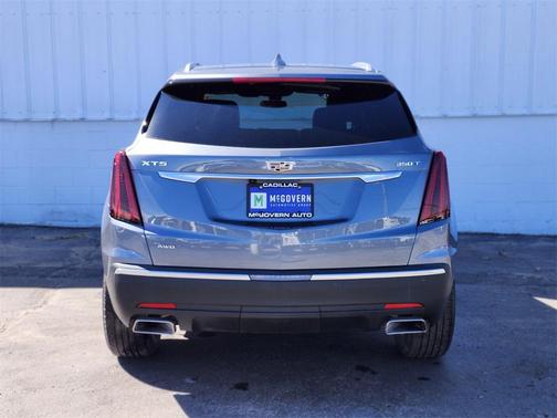 2022 Cadillac XT5 Luxury