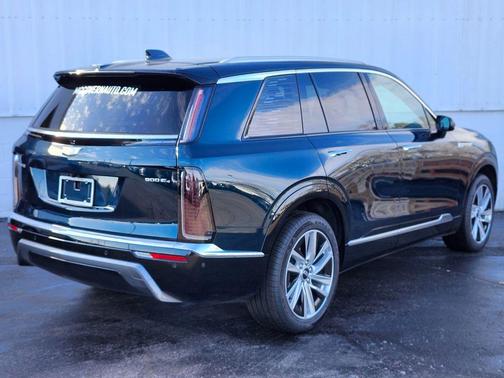 Emerald Lake Metallic 2026 Cadillac VISTIQ Luxury