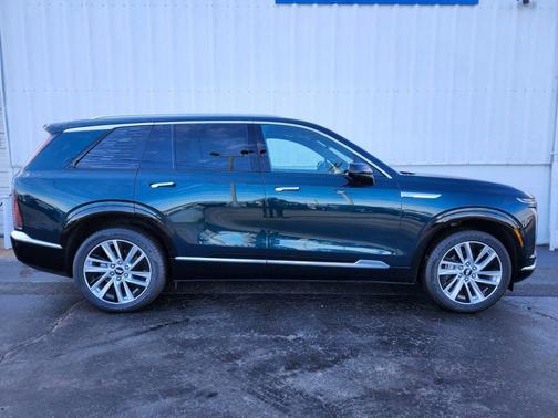 Emerald Lake Metallic 2026 Cadillac VISTIQ Luxury