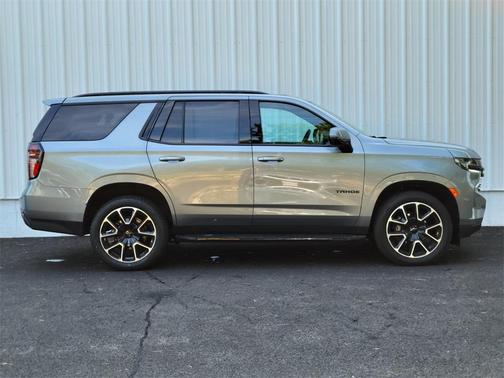 2023 Chevrolet Tahoe 4WD RST