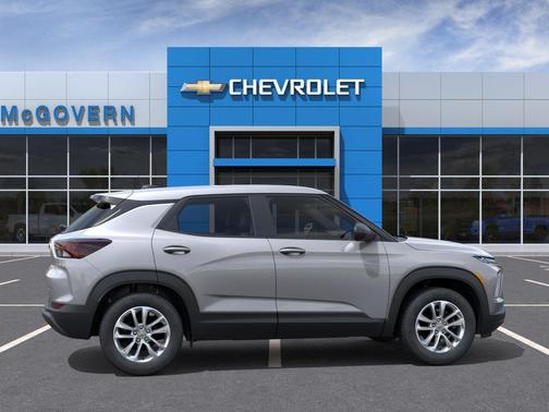 Sterling Gray Metallic 2026 Chevrolet Trailblazer LS