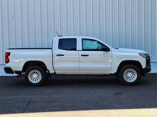2025 Chevrolet Colorado WT
