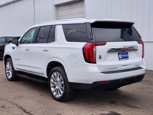 Summit White 2023 GMC Yukon SLT