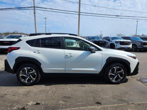 Crystal White Pearl 2024 Subaru Crosstrek Premium
