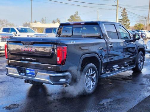 2023 GMC Sierra 1500 SLT