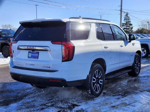 2024 GMC Yukon 4WD AT4