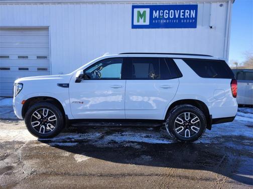 2024 GMC Yukon 4WD AT4