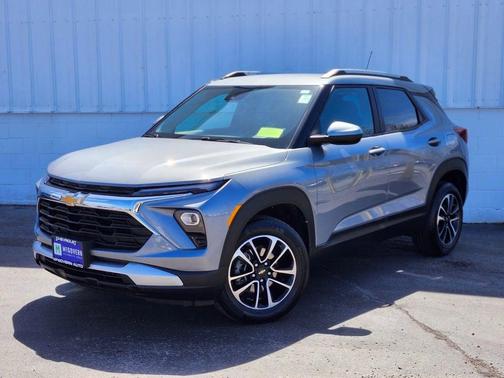 Sterling Gray Metallic 2024 Chevrolet Trailblazer LT