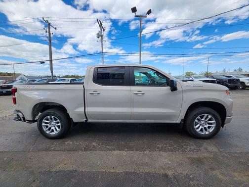 White Sands 2026 Chevrolet Silverado 1500 RST
