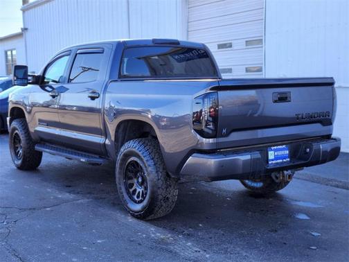 2017 Toyota Tundra SR5