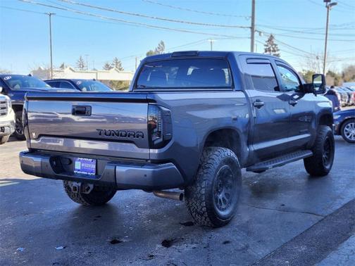 2017 Toyota Tundra SR5