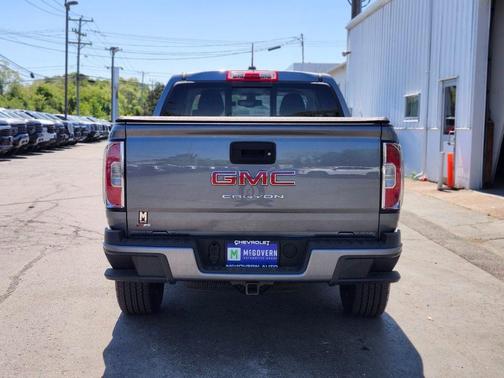Satin Steel Metallic 2022 GMC Canyon Elevation