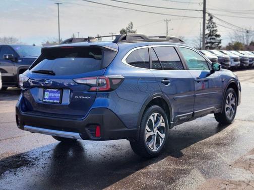 Abyss Blue Pearl 2022 Subaru Outback Limited