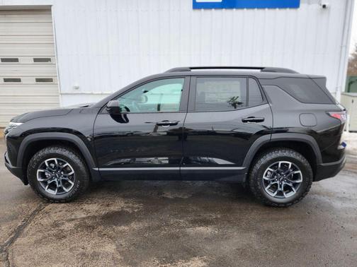 Mosaic Black Metallic 2026 Chevrolet Equinox AWD ACTIV