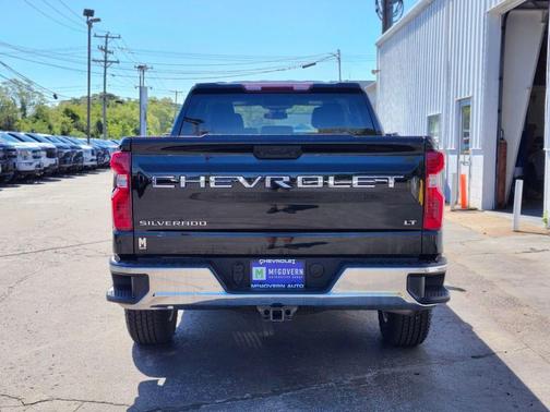Black 2022 Chevrolet Silverado 1500 LT