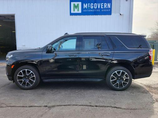 Black 2022 Chevrolet Tahoe 4WD RST