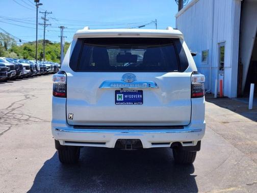 Blizzard Pearl 2016 Toyota 4Runner Limited