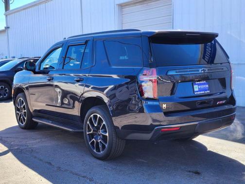 2022 Chevrolet Tahoe 4WD RST